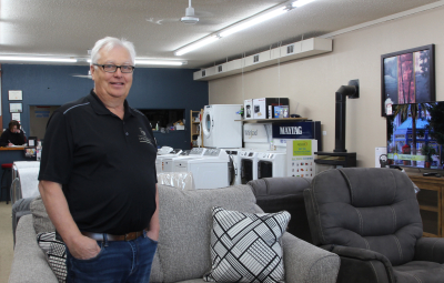 Ken Hole celebrated 40 years of Turtle Mountain Appliances on Tuesday, April 15. The Boissevain businessman started up in 1985, purchasing an existing appliance business in a now defunct Stephen Street building, later moving to its present South Railway location. Along with his staff, he developed the business, which also includes televisions, furniture and flooring into one of Boissevain’s key enterprises. He said the 40 years went quickly and he has never regretted his decision to start his own business.