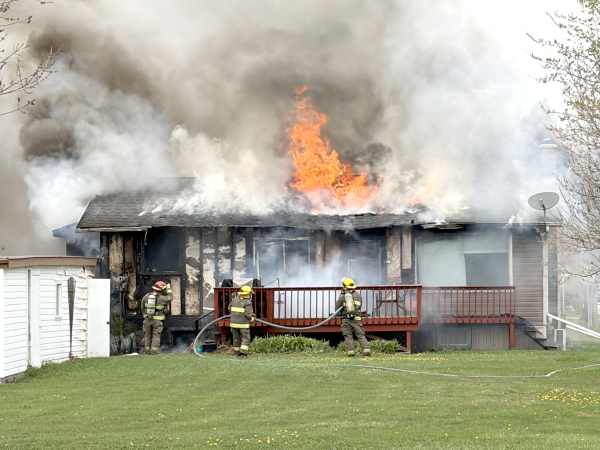 Fire destroys home 