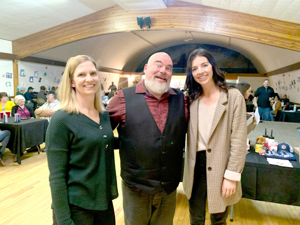 Tiny Turtle board members Lindsay Alvis (left) and Maisie Hole (right) with comedian Big Daddy Tazz at the Boissevain Legion on November 19. Tazz performed at a fundraiser for the daycare that collected over $6,000 for improvements to the centre.